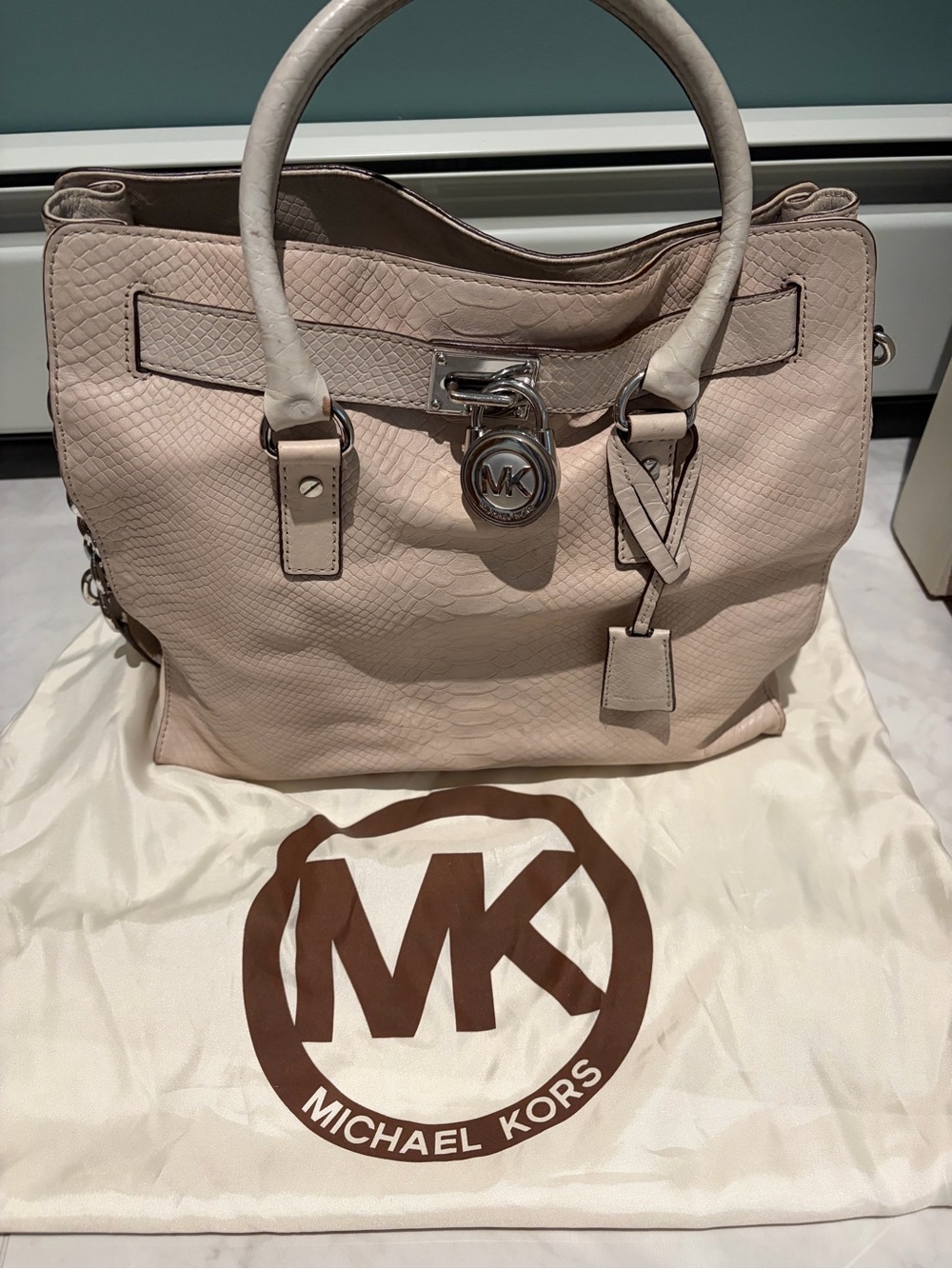 Michael Kors Dove White Hamilton Leather Tote
